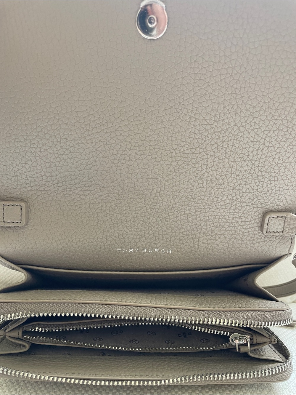Tory Burch Taupe Pebbled Leather Crossbody Shoulder Bag - Picture 10 of 13